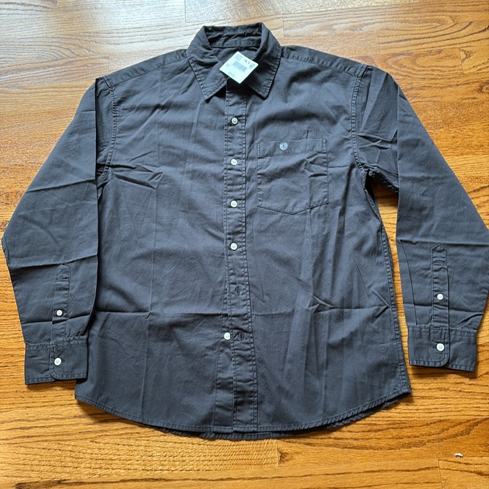 American Eagle Outfitters NWT dark grey men’s button down size small